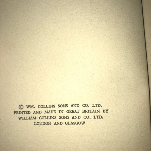 Vintage Book 'The Harveys See It Through' by Phyllis Gegan - Picture 5 of 7